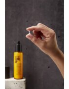KMS Curl Up Perfecting Lotion lapte pentru coafare pentru par ondulat si cret 100 ml