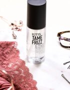 KMS Tame Frizz De-Frizz Oil ulei protector împotriva încrețirii părului pentru păr creț 100 ml