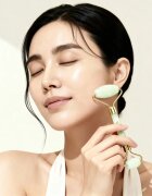 KORIKA Tools Face Roller Green Jade Stone rolă pentru masaj faciale Jade Roller Green 1 buc