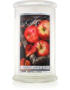 Kringle Candle Bourbon Apple & Oud lumânare parfumată 624 g