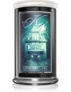 Kringle Candle Halloween Cemetery Lane lumânare parfumată 624 g