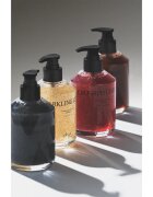 KUNDAL Objet Exfoliating & Waterfull Hand Wash sapun lichid exfoliant de maini cu parfum Crushed Cherry 380 ml