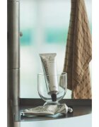 KUNDAL Objet Silky & Buttery Hand Cream cremă intens hidratantă de maini cu parfum Crushed Cherry 50 ml