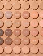 La Prairie Skin Caviar Concealer Foundation make-up si corector SPF 15 culoare NC-15 Crème Pêche 30 ml