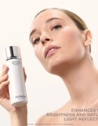 La Prairie White Caviar Light Infusion Essence esență cu efect iluminator 150 ml