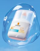 La Roche-Posay Anthelios UV Air Serum Sunscreen ser protector pentru toate tipurile de ten SPF 50+ Light Natural 50 ml