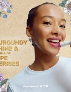Labello Bridgerton Blackberry balsam de buze hidratant colorat 4.8 g