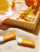 Labello Mango Shine balsam de buze colorat 4.8 g