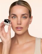 LANCER GRAVITY DEFYING Eye Cream crema de ochi pentru fermitate cu efect lifting 15 ml