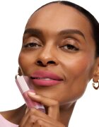 Lancôme Lip Idôle CuddleBlur™ Matte Velvet Lip Cream balsam de buze cu efect de umplere cu efect matifiant culoare 23 Cozy Berry 8.5 ml