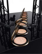 Lancôme Teint Idole Ultra Wear Serum Highlighter iluminator cu vitamine C si E culoare Light Glow 01 10 g
