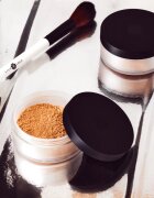 Lily Lolo Mineral Bronzer pudra bronzanta cu minerale culoare South Beach 8 g
