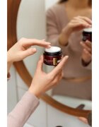 Lirene Collagen Glow 70+ crema regenerativa antirid pentru nutriția tenului și menținerea hidratării naturale a acestuia 50 ml