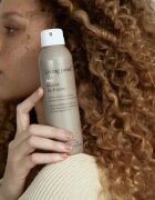 Living Proof No Frizz spray pentru uniformizare anti-electrizare 208 ml