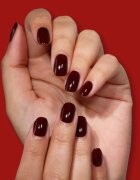 LONDONTOWN Lakur lac de unghii cu rezistenta indelungata culoare Naughty List 12 ml