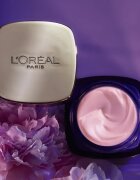 L’Oréal Paris Age Perfect Golden Age crema de noapte pentru contur pentru ten matur 60+ 50 ml