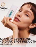 L’Oréal Paris Bright Reveal tonic fluid iluminator impotriva petelor intunecate SPF 50+ Light 50 ml