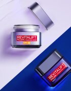 L’Oréal Paris Revitalift Filler crema de zi regeneratoare anti-îmbătrânire SPF 50 50 ml