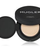 L’Oréal Paris x Mugler machiaj compact persistent acoperire completa culoare 02 Rosy Light / Illusion 2 23 ml