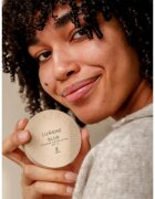Lumene Blur 2 in 1 pudra si makeup SPF 15 culoare No. 1 10 g