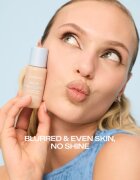 Lumene Blur Even Cover machiaj lichid cu un finisaj mat 16 de ore culoare 00 30 ml