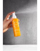 Lumene Nordic-C [VALO] Repair Boost conditioner Spray Leave-in pentru par deteriorat 150 ml
