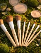 Luvia Cosmetics Bamboo’s Leaf Brush Set set de pensule cu husă