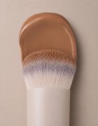 Luvia Cosmetics Nude Aura Blurring Buffer perie kabuki pentru machiaj 115 1 buc