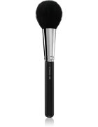 MAC Cosmetics Brush 150S Large Powder perie ovala pentru make-up 1 buc