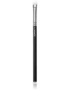 MAC Cosmetics Brush 239S Eye Shader pensula pentru fard de ochi 1 buc
