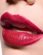 MAC Cosmetics Dazzlelips Crayon ruj stralucitor in creion culoare Red Halo 1.5 g