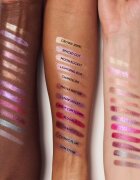 MAC Cosmetics Dazzlelips Crayon ruj stralucitor in creion culoare Spaced Out 1.5 g