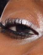 MAC Cosmetics Dazzleshadow Eyeshadow Stick fard de pleoape cremos stick culoare Demure Diamonds 1.6 g
