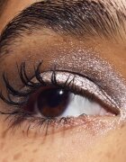 MAC Cosmetics Dazzleshadow Eyeshadow Stick fard de pleoape cremos stick culoare Demure Diamonds 1.6 g