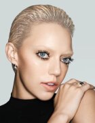 MAC Cosmetics MACStack Mascara Superstack Mega Brush Mini Mascara pentru volum si lungire mini culoare Black 8 ml