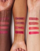 MAC Cosmetics MACximal Silky Matte Lipstick ruj mat culoare Hot Girl Pink 3.5 g