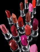 MAC Cosmetics MACximal Sleek Satin Lipstick Mini ruj satinat pentru look perfect culoare CREME IN YOUR COFFEE 1.5 g