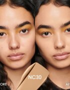 MAC Cosmetics Mini Studio Fix Fluid SPF 15 24HR Matte Foundation + Oil Control machiaj cu efect matifiant SPF 15 culoare NC30 15 ml