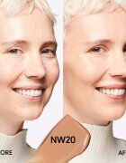 MAC Cosmetics Mini Studio Fix Fluid SPF 15 24HR Matte Foundation + Oil Control machiaj cu efect matifiant SPF 15 culoare NW20 15 ml