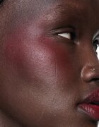 MAC Cosmetics Powder Kiss Lip + Cheek Mousse fard multifuncțional pentru buze și obraz culoare M·A·CSmash 5 ml