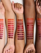 MAC Cosmetics Powder Kiss Lip + Cheek Mousse fard multifuncțional pentru buze și obraz culoare M·A·CSmash 5 ml