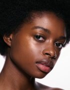 MAC Cosmetics Skinfinish Lightstruck iluminator lichid culoare Bronze Glaze 15 ml