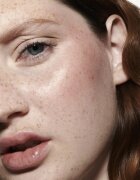 MAC Cosmetics Strobe Liquid Blush fard de obraz lichid culoare Ice Gleam 4.3 ml