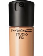 MAC Cosmetics Studio Fix Fluid SPF 15 24HR Matte Foundation + Oil Control machiaj cu efect matifiant SPF 15 culoare NC17 30 ml