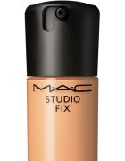 MAC Cosmetics Studio Fix Fluid SPF 15 24HR Matte Foundation + Oil Control machiaj cu efect matifiant SPF 15 culoare NC20 30 ml