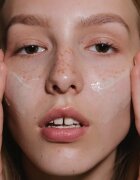 Mádara MÁDARA Acne fluid hidratant faciale 40 ml