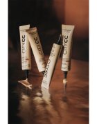 Mádara MÁDARA City CC Crema CC pentru un ten uniform SPF 15 culoare Tan 40 ml