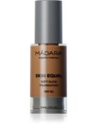 Mádara MÁDARA Skin Equal crema light baza pentru machiaj SPF 15 culoare Fudge 80 30 ml