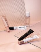 Mádara MÁDARA WHEREVER Travel Set 5-In-1 Seturi pentru voiaj pentru o piele perfecta