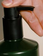 Mádara MÁDARA Wild Woods gel de dus revigorant pentru maini si corp 500 ml